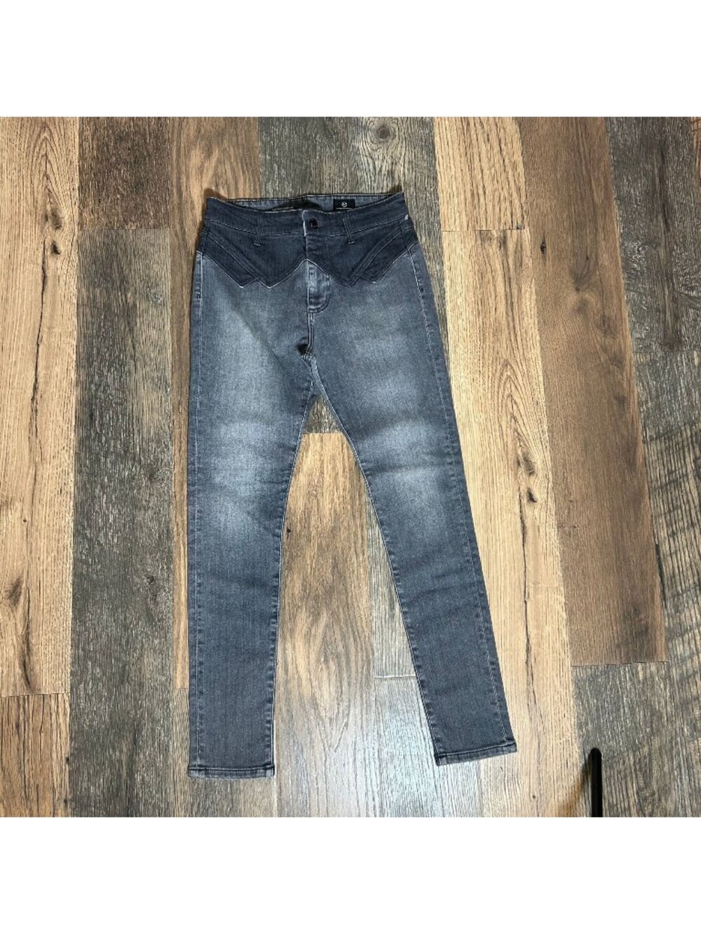 AG Adriano Goldschmied Chevron Farrah High Rise Skinny Ankle Jeans Size 26 NWOT